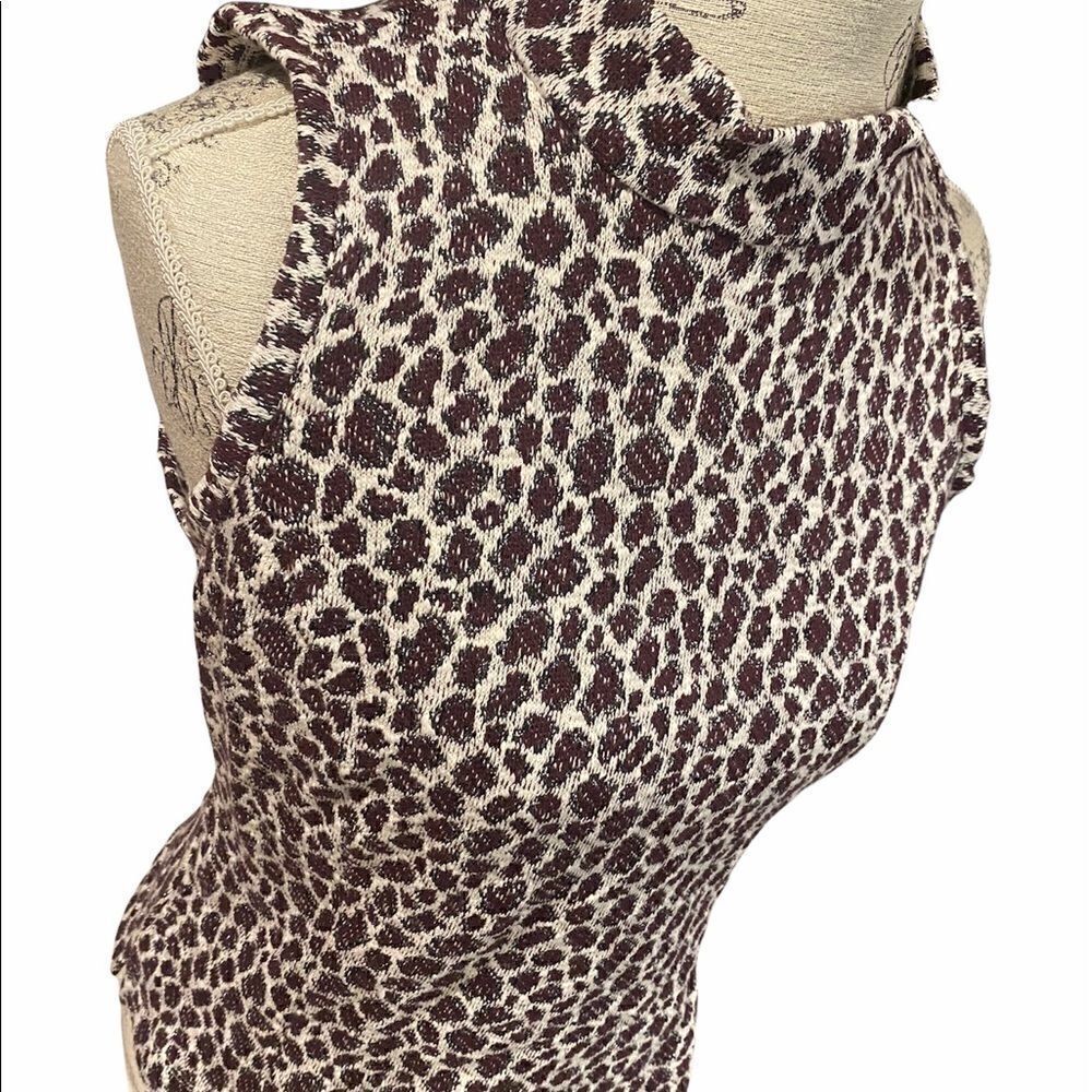 Anthropologie Womens Akemi + Kin Leopard Print Top - Picture 6 of 9